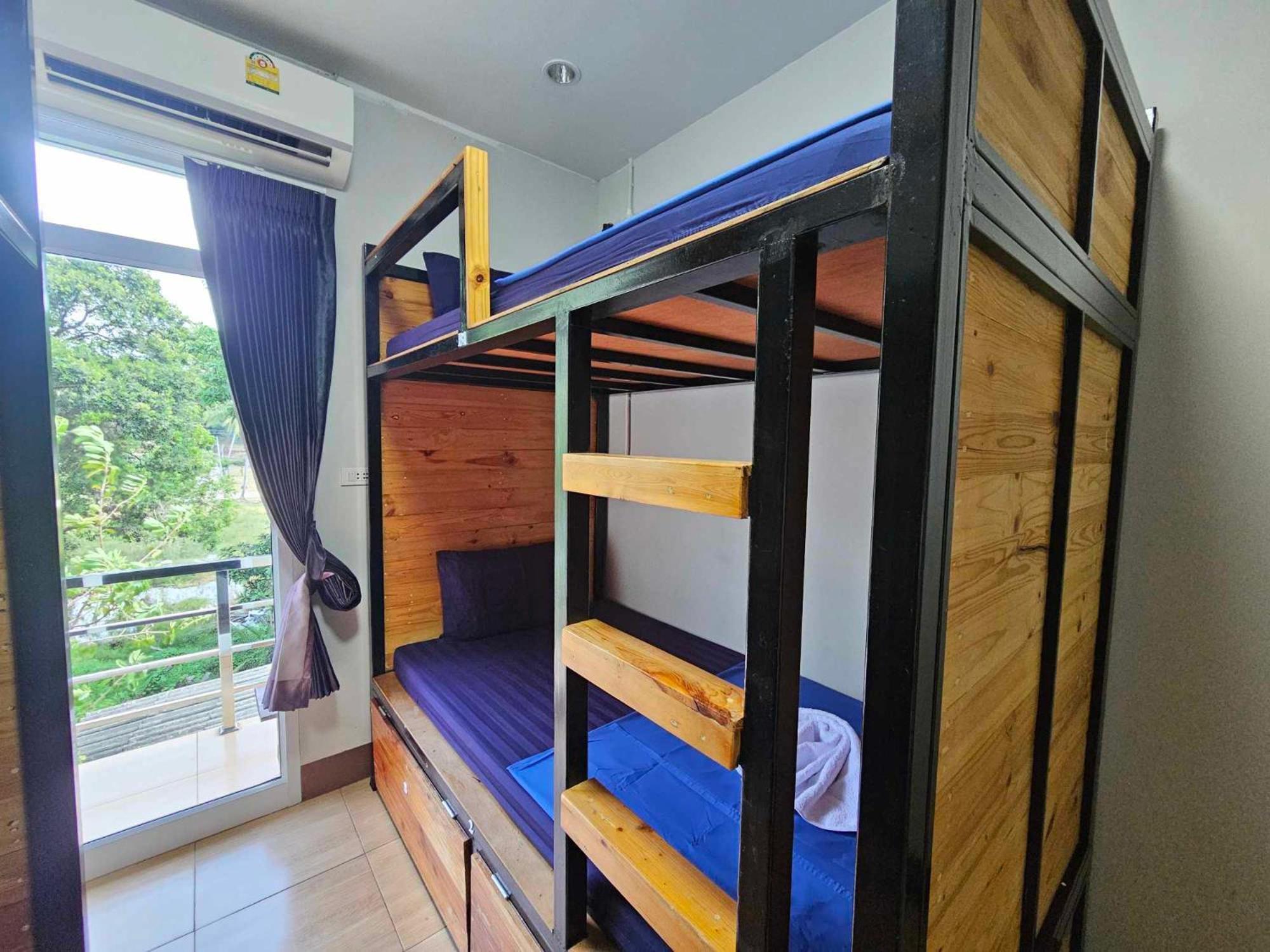 Eq Hostel ท้องศาลา ภายนอก รูปภาพ