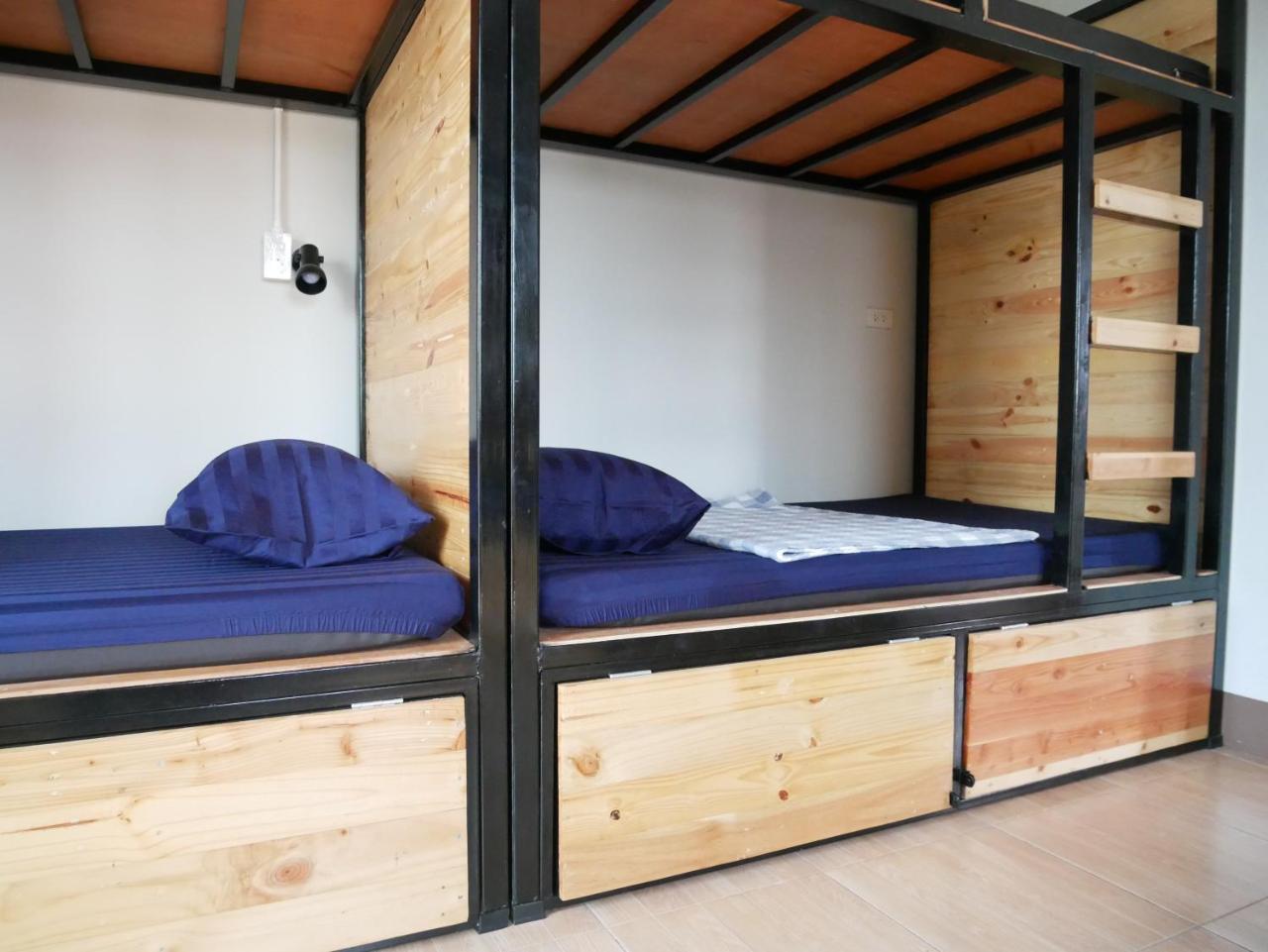 Eq Hostel ท้องศาลา ภายนอก รูปภาพ