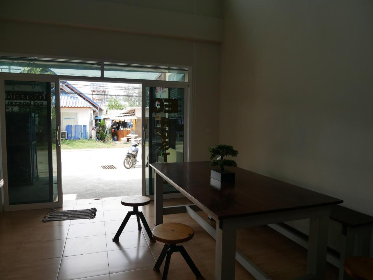 Eq Hostel ท้องศาลา ภายนอก รูปภาพ